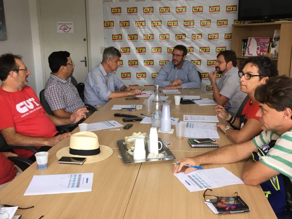 Leia mais sobre o artigo Centrais sindicais organizam mobilização contra reforma da previdência